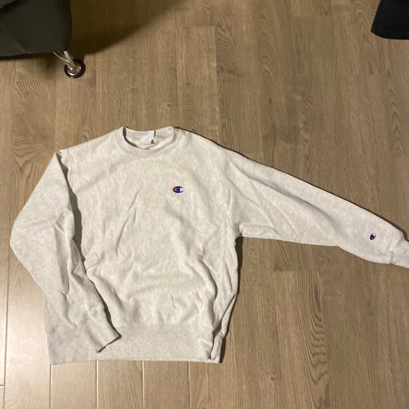 BRAND NEW Champion reverse weave crewneck - Picture 1 of 1